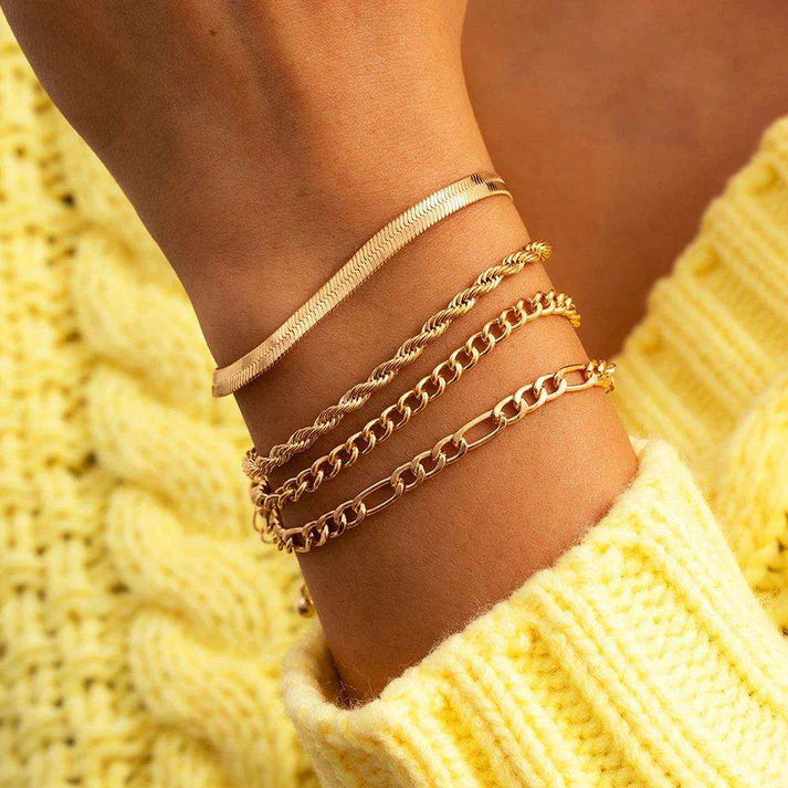 ✨ EDICIÓN LIMITADA 😱Juego de 4 pulseras de oro amarillo - Gloss and Style